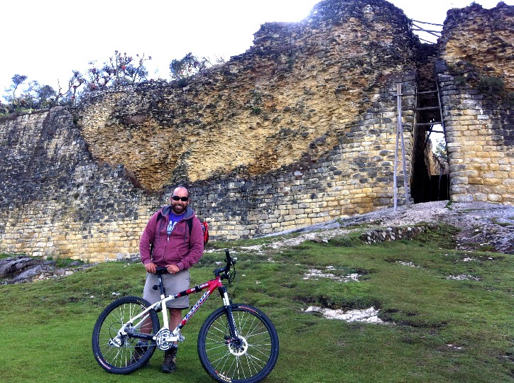 De Aventura em Kuelap