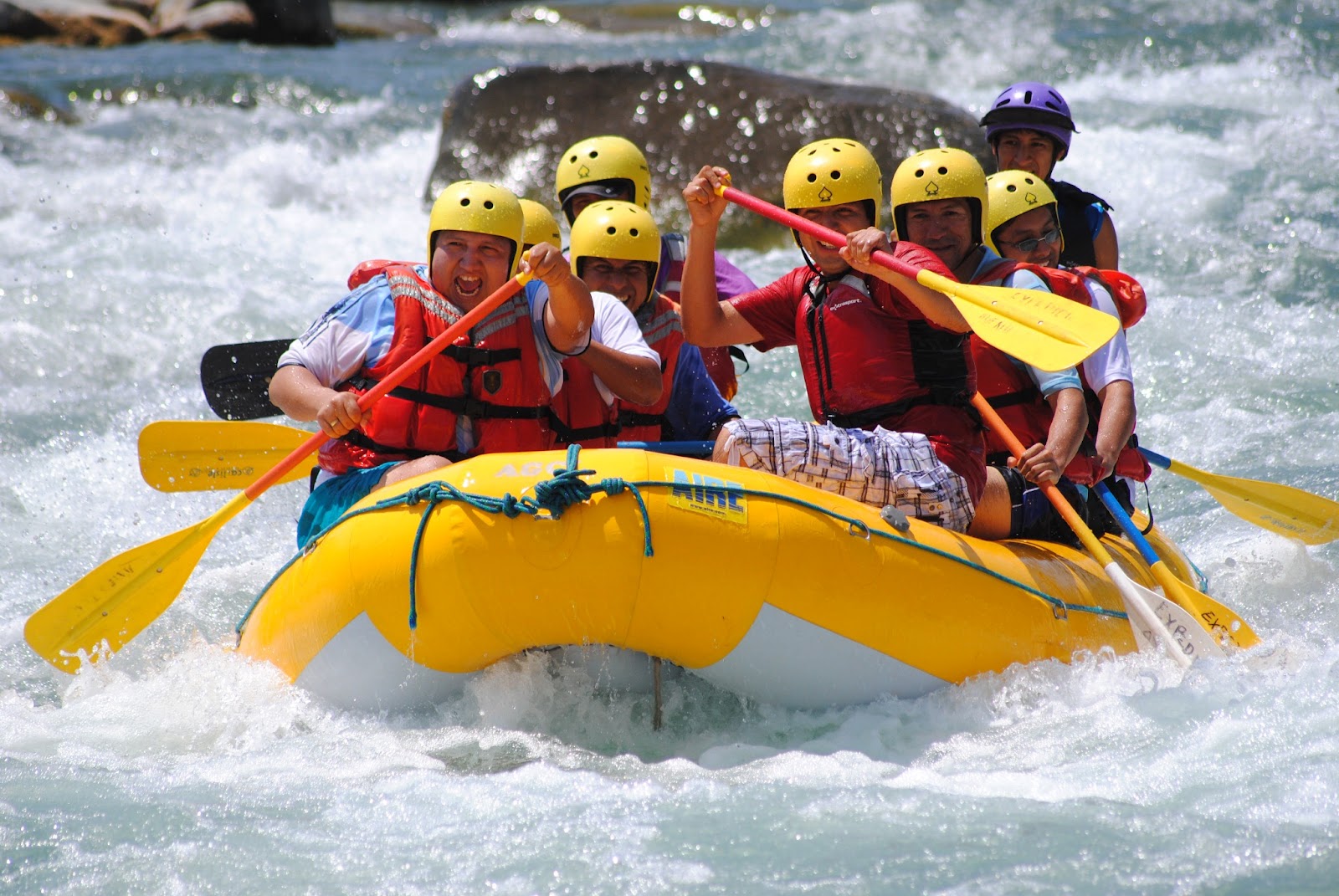 Descubra onde praticar rafting no Peru.