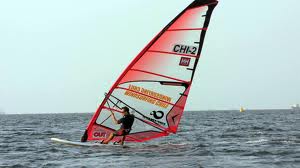 Windsurf, um esporte que te liberta das tensões