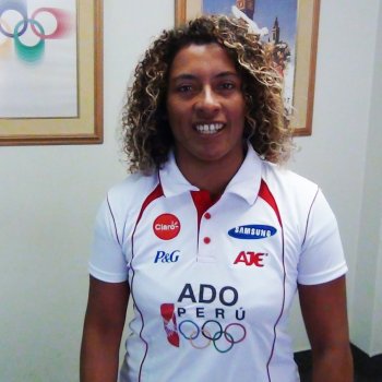 Analí Gomez: Revolução sobre as ondas