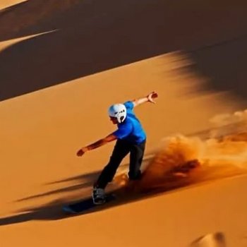 Aventura Extrema: Descubra as Rotas mais Longas para Fazer Sandboard