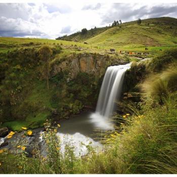 Cachoeira de Pumapaqcha
