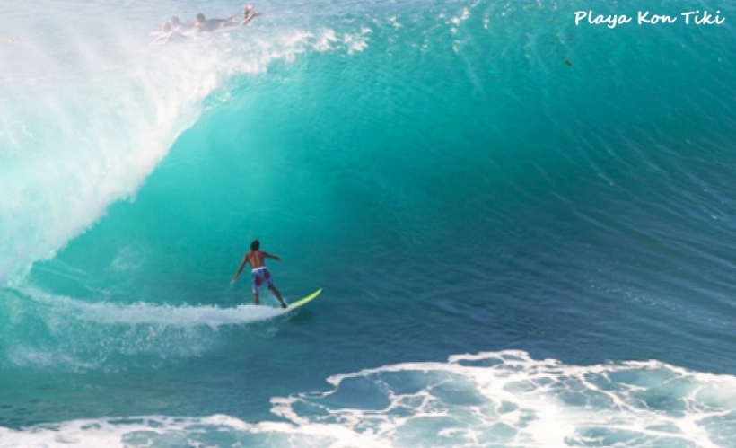 Surf na Praia Kon Tiki
