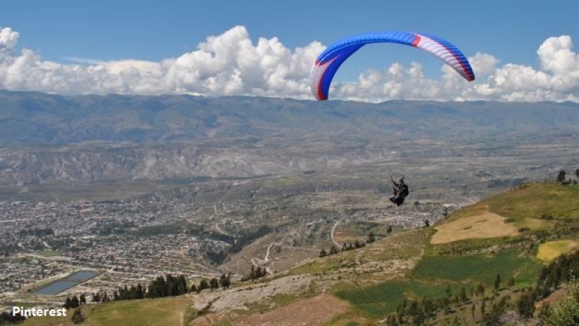 Parapente no Cerro Campanayoc