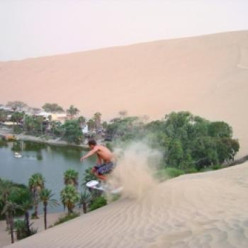 Sandboard em Huacachina