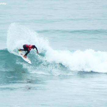 Surfe em Playa Caballeros